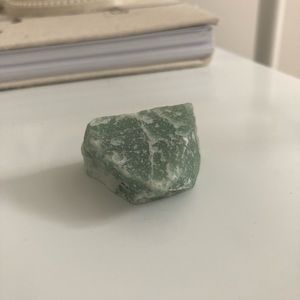 Raw crystal bundle! Green aventurine, moss agate,orange calcite